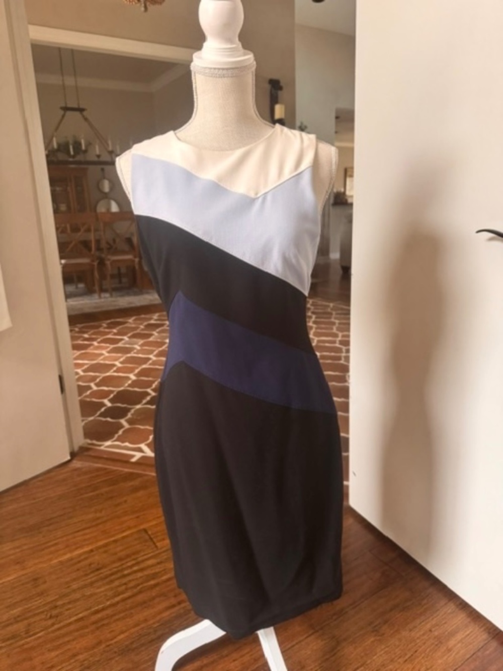 WHBM Colorblock Chevron Sheath Dress Size 4 Blue Black Ivory